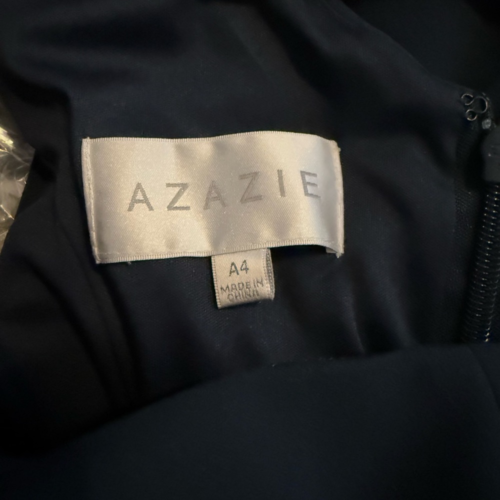 Azazie Rinna - Picture 4 of 5